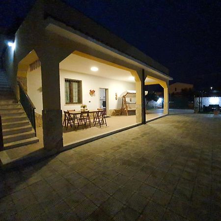 Villa La Sosta - 150M Dal Mare - Patio Privato E Areal Relax Аренела Екстериор снимка