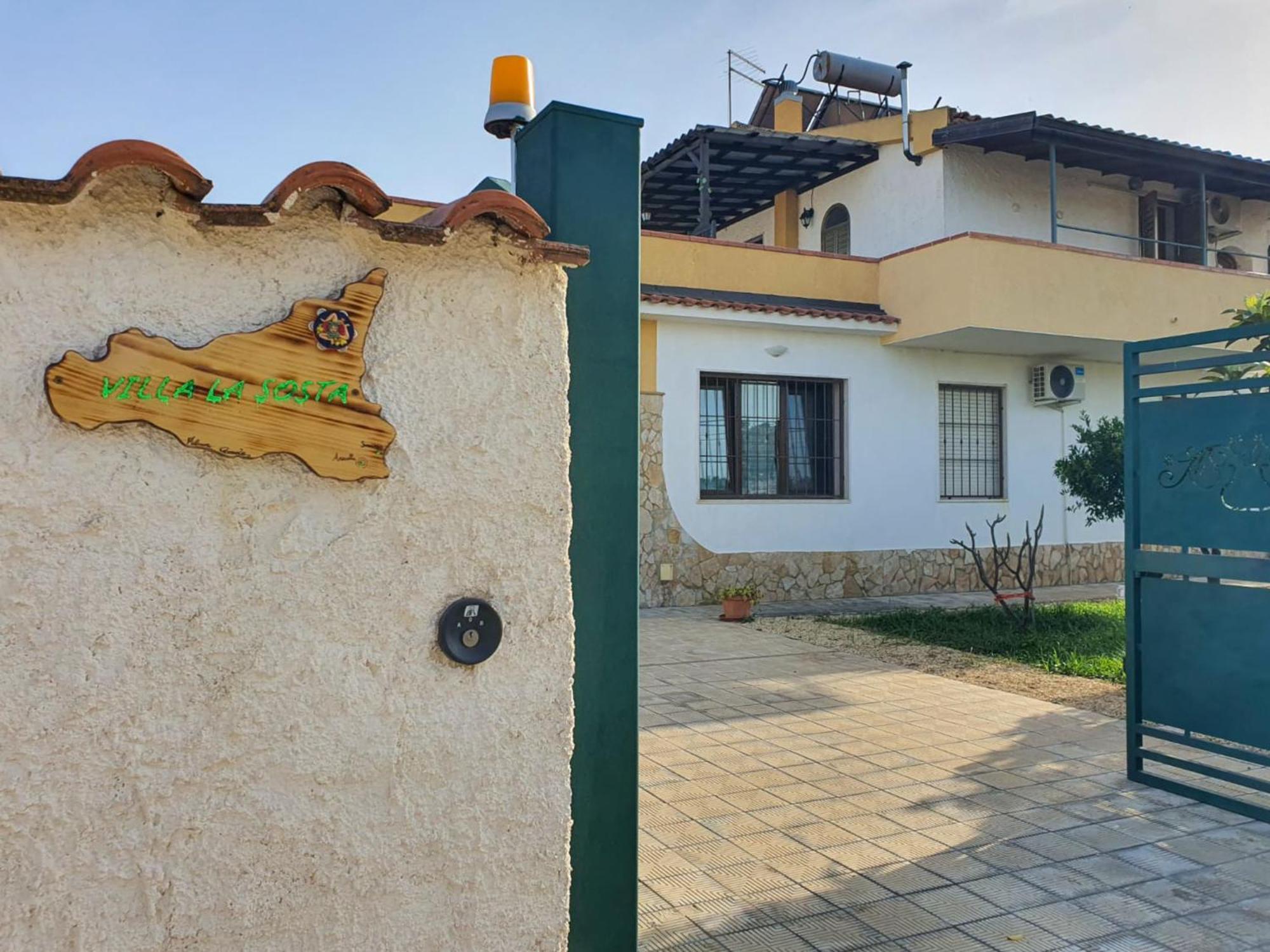 Villa La Sosta - 150M Dal Mare - Patio Privato E Areal Relax Аренела Екстериор снимка